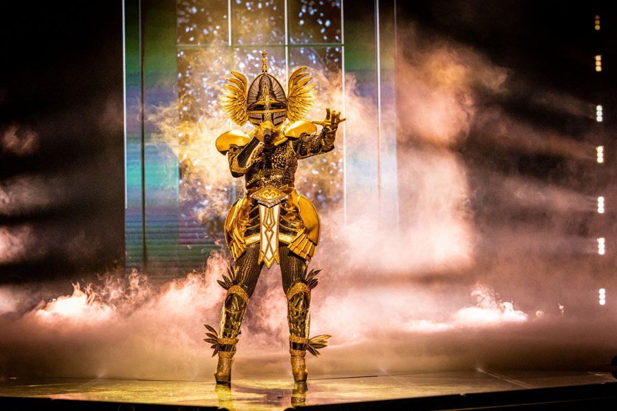 Liliane Saint-Pierre ook in de ban van ‘The Masked Singer’: “Zij is Ridder”