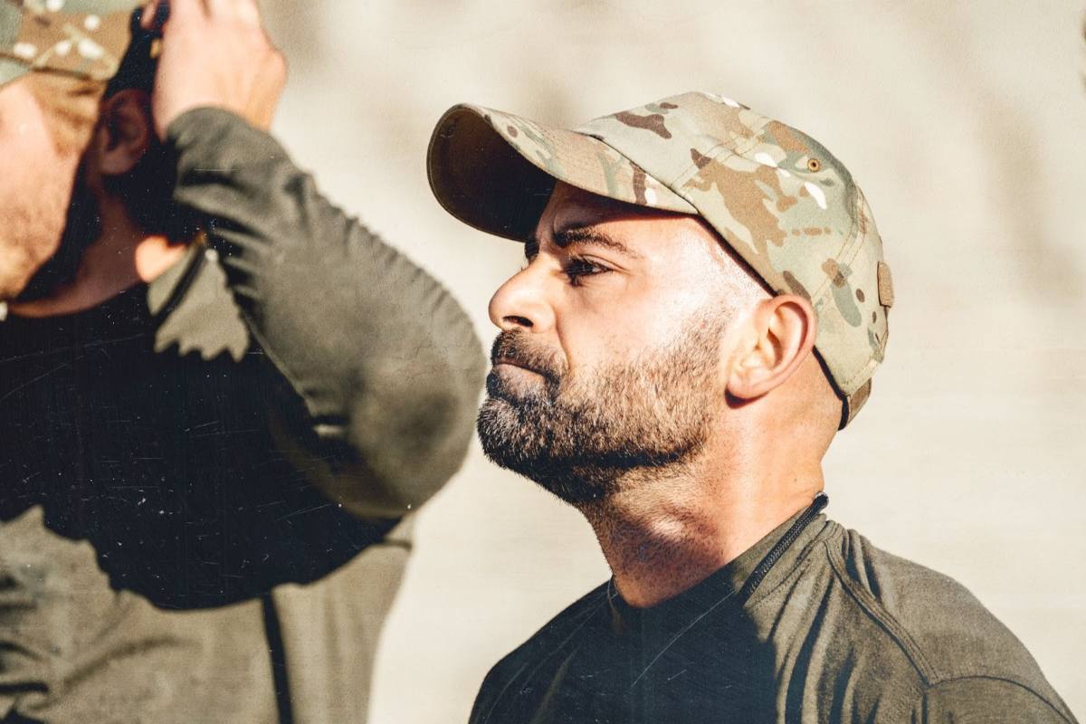 ‘Special Forces wordt loodzwaar voor ‘Familie’-acteur Jo Hens: Dit speelt in zijn nadeel'
