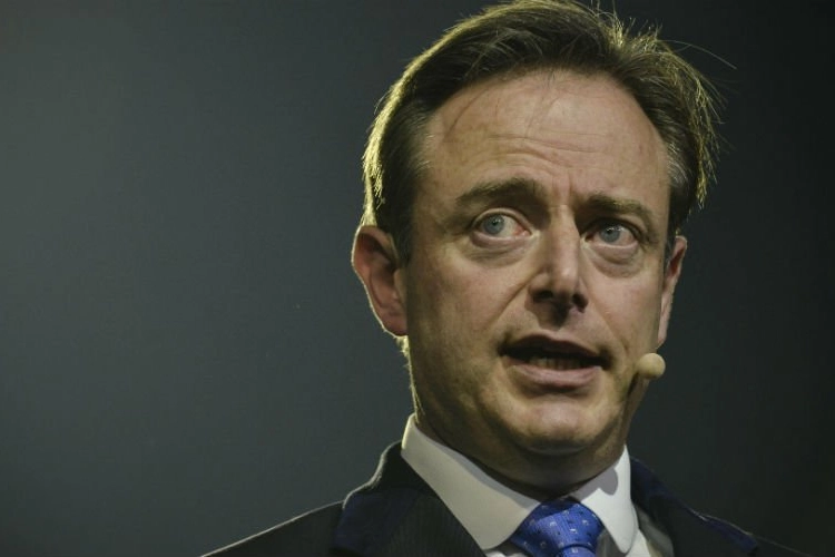 Bart De Wever spreekt duidelijk taal: “Dat krijgen wij nu als een boemerang terug in ons gezicht”