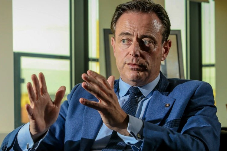 Bart De Wever waarschuwt voor na de crisis: “Zou wel eens ingrijpend anders kunnen zijn”