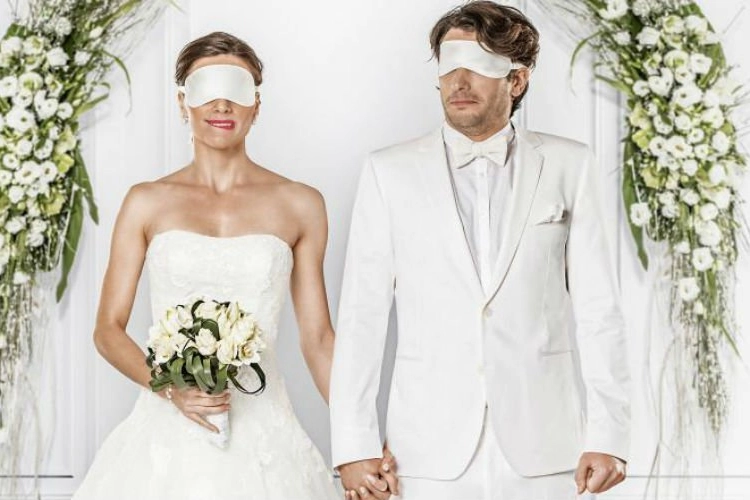 Huwelijk in Waalse ‘Blind Getrouwd’ loopt meteen pijnlijk fout: Bruidegom laat bruid in bijzijn van alle gasten voor het altaar staan