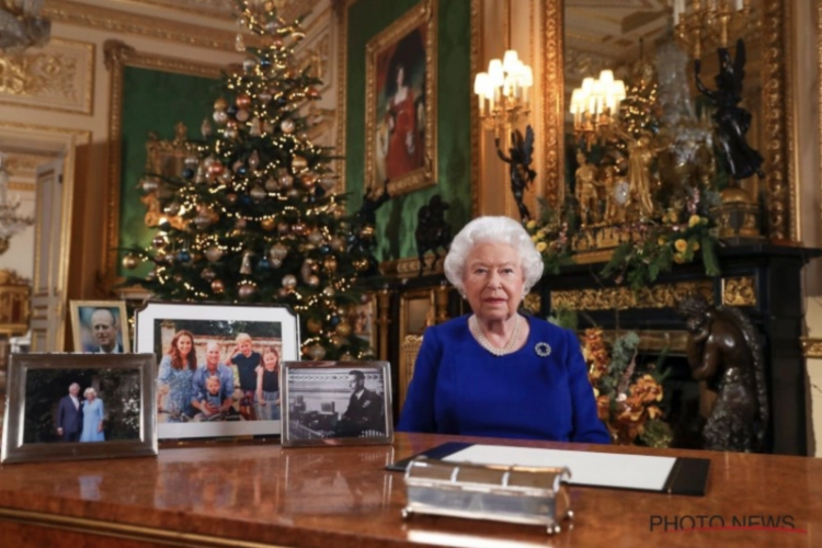 Koningin Elizabeth zorgt voor opschudding: Geen spoor van prins Harry en Meghan Markle
