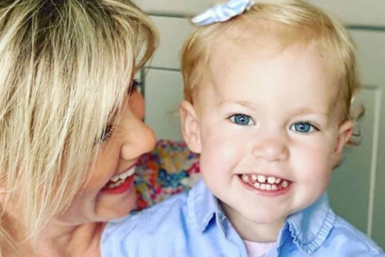 Lindsay maakt belangrijke beslissing voor haar dochter: “Dat baart me zorgen”