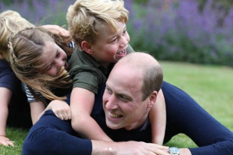 Emotionele prins William heeft ontroerende wens na de ruzies met zijn broer Harry: “Ik hoop dat oprecht voor mijn drie kinderen”