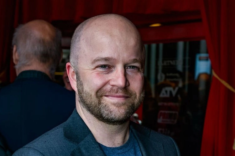 Sven De Ridder niet mals voor Sean Dhondt, Stan Van Samang en Peter Van de Veire: “Chance”