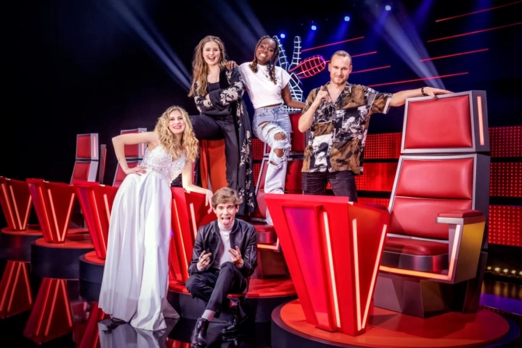 Grace kroont zich tot winnaar van 'The Voice'