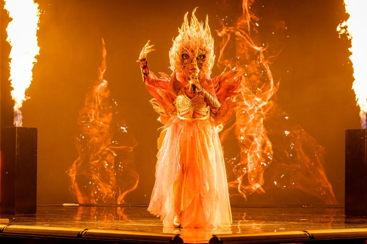 Flamme Fatale lokt verrassende gokjes uit nog voor intrede bij 'The Masked Singer'