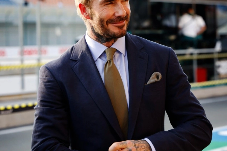 David Beckham uit bedenkingen over huwelijkscadeau van hem aan zoon Brooklyn: “Al spijt van”